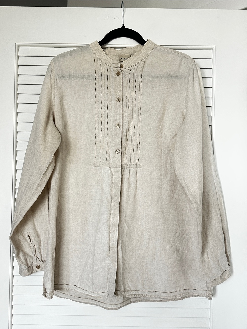 L.L. Bean Beige 100% Linen Button-Front Top Size L